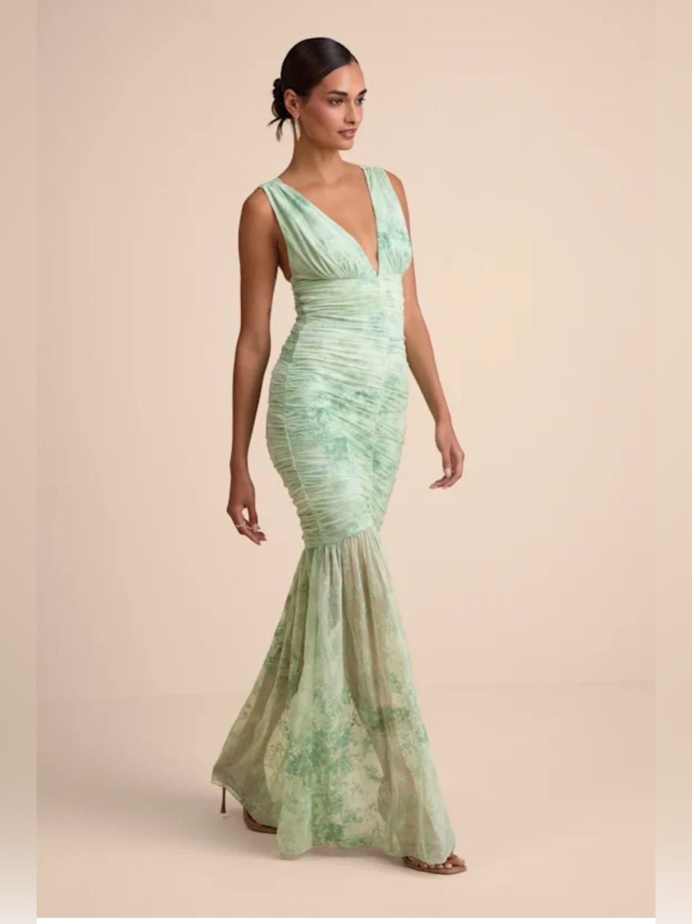 NWT Lulu's Mint Green Floral Ruched Sheer Hem Mermaid Maxi Dress Medium